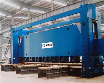 船用卷板機生產(chǎn)廠家哪家好？